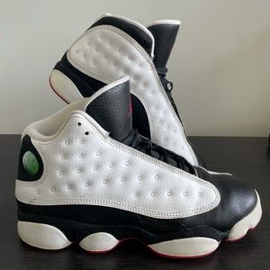 Jordan 13 Retros ( black & white )